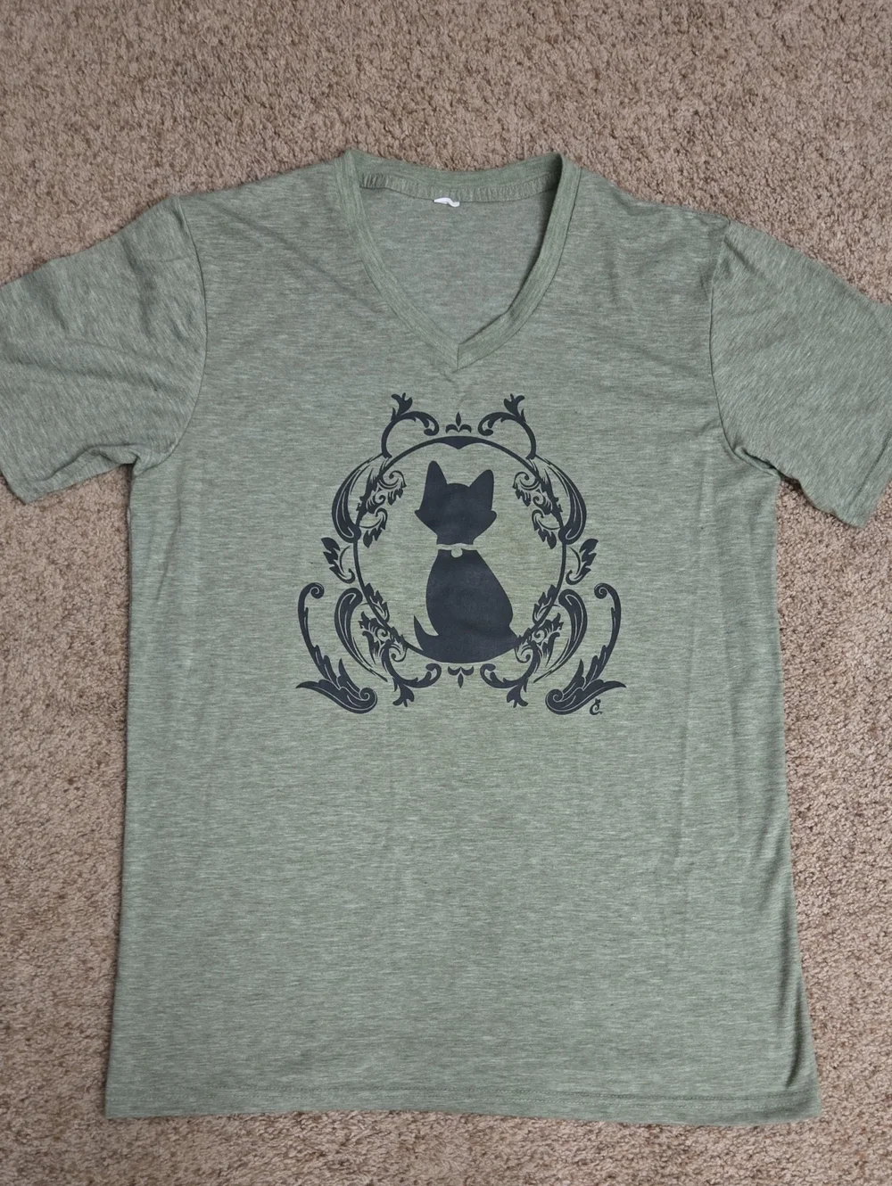 Unbranded Green Cat Silhouette V-Neck T-Shirt for Cat Lovers Womens Size L